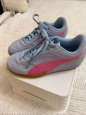 Puma Kids Light Blue Suede Sneakers with Pink Formstrip